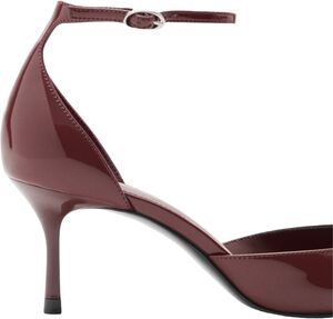 Kitten-heeled shoes with ankle stra