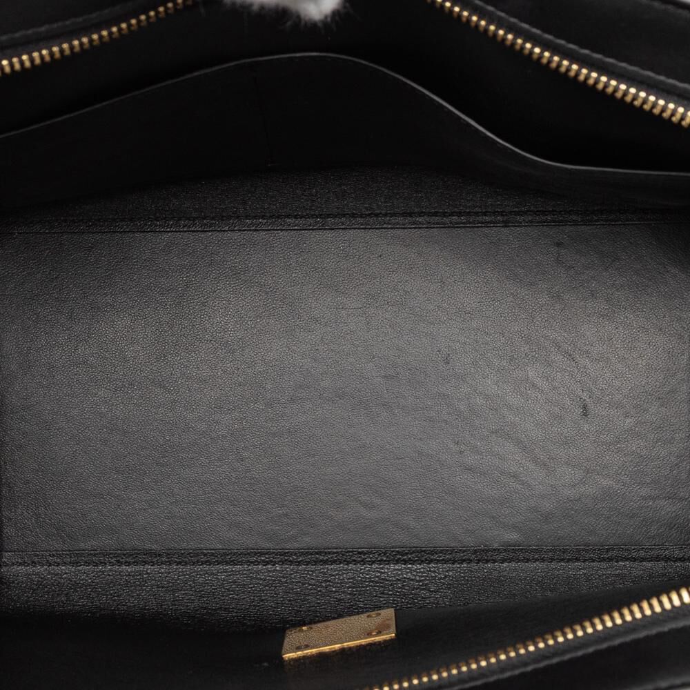 C&eacute;line Trapeze