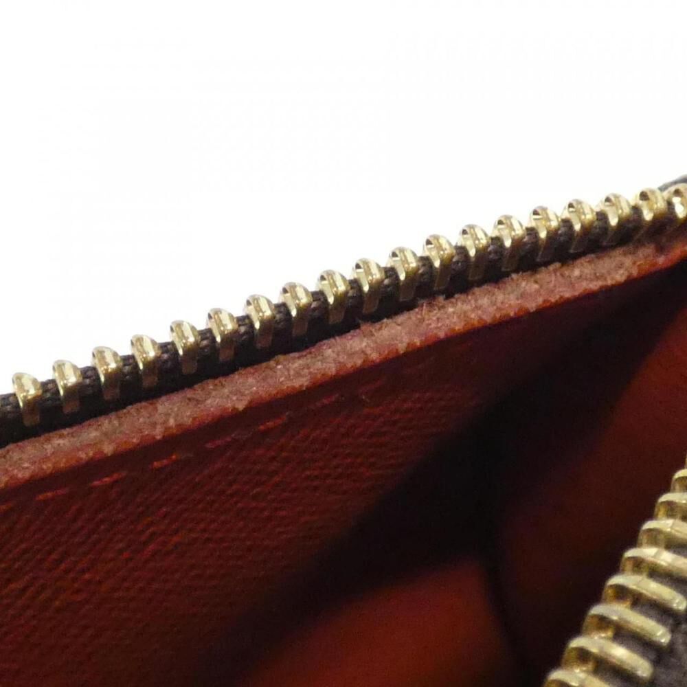 Louis Vuitton Papillon