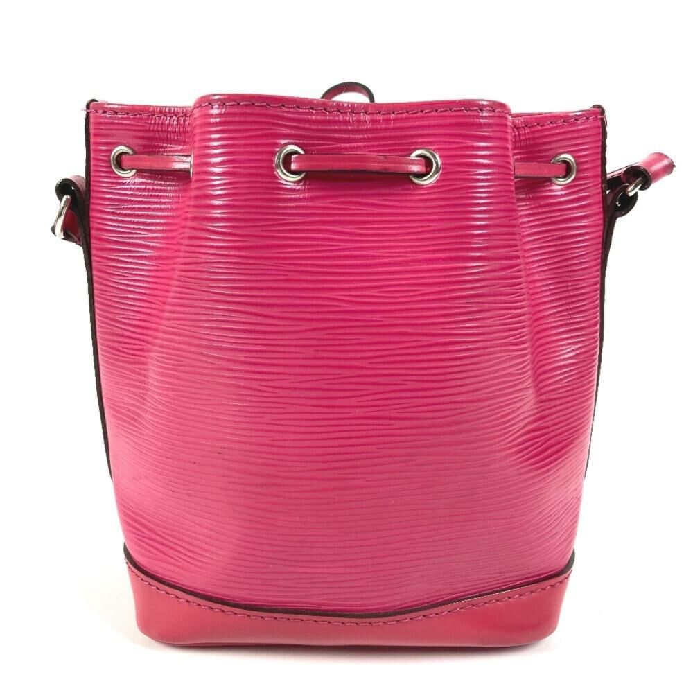 Louis Vuitton Bucket Bag