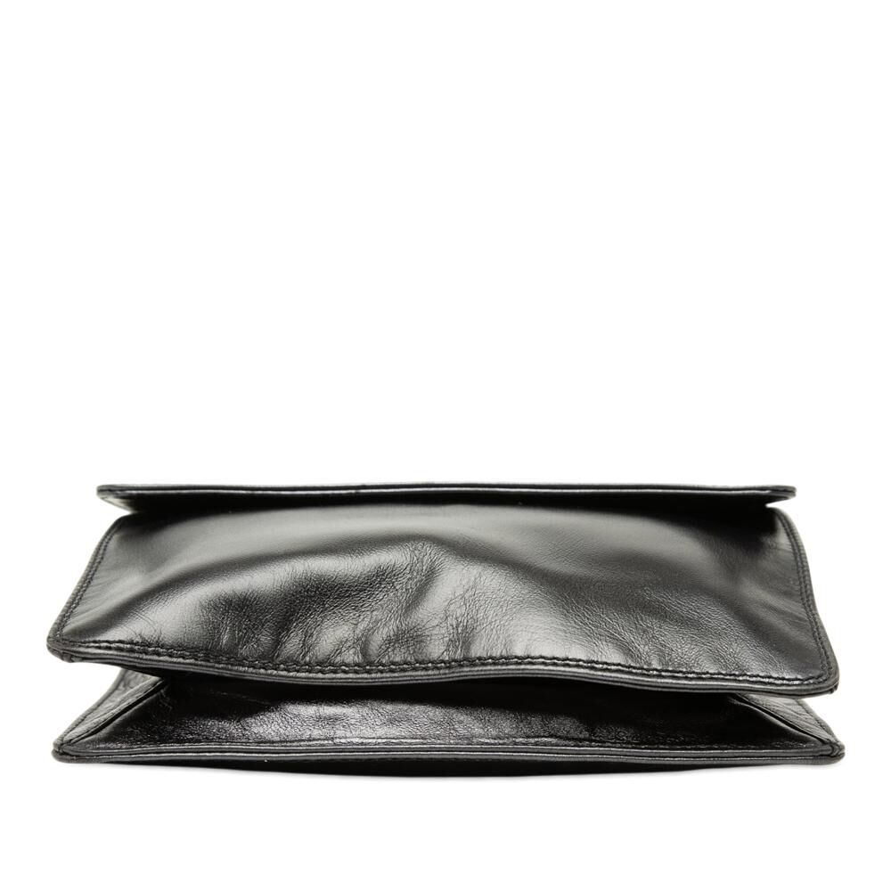 Chanel Messenger Bag