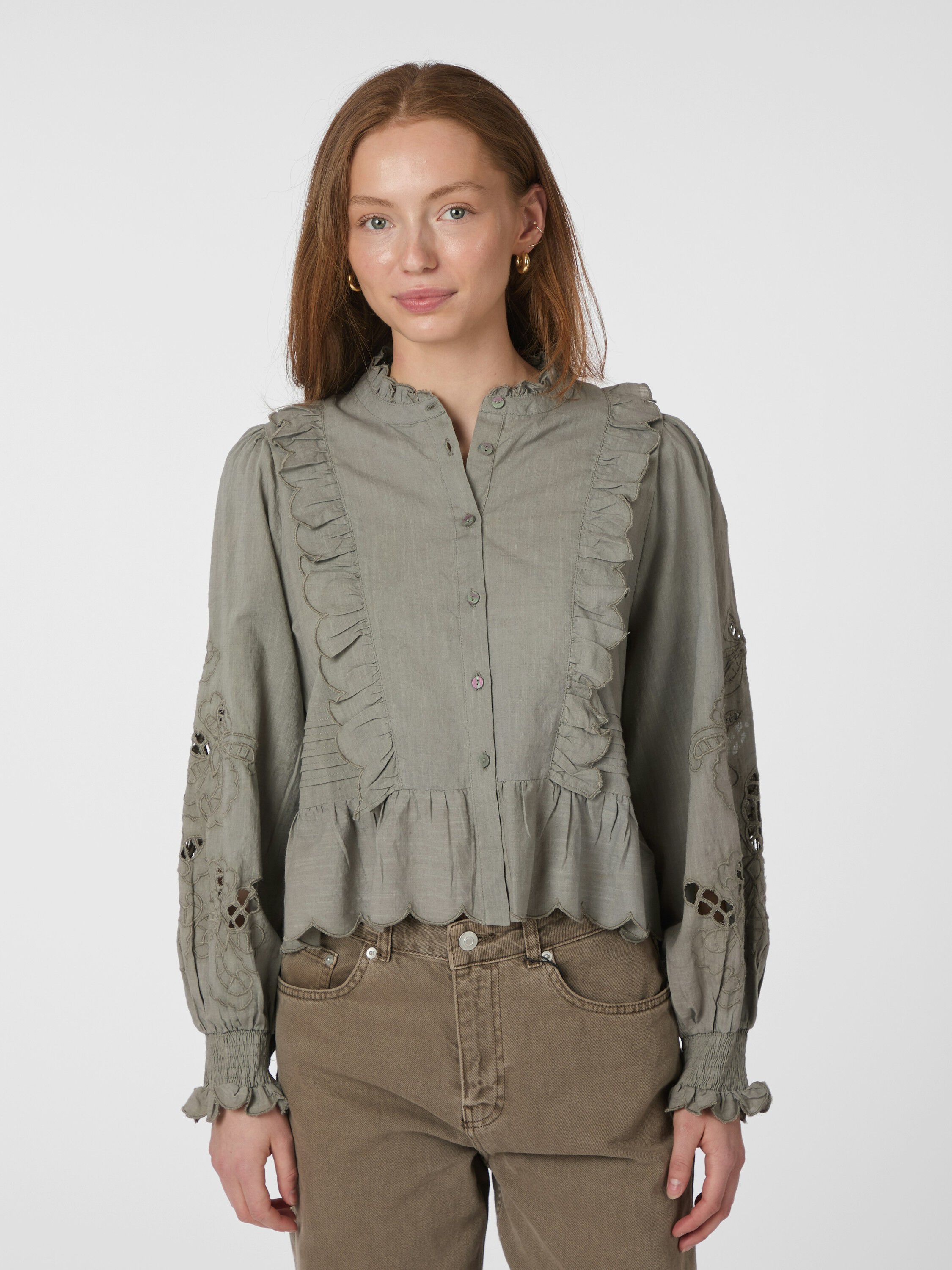Petrine Embroidery Blouse