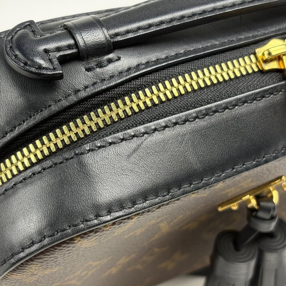 Louis Vuitton Crossbody Bag