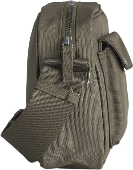 DarlaMBG Crossb. , Monochrome