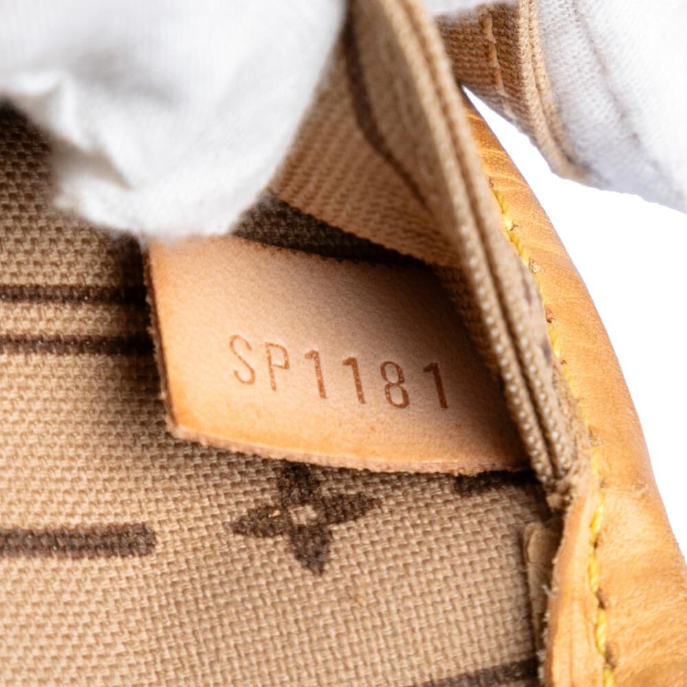 Louis Vuitton Neverfull