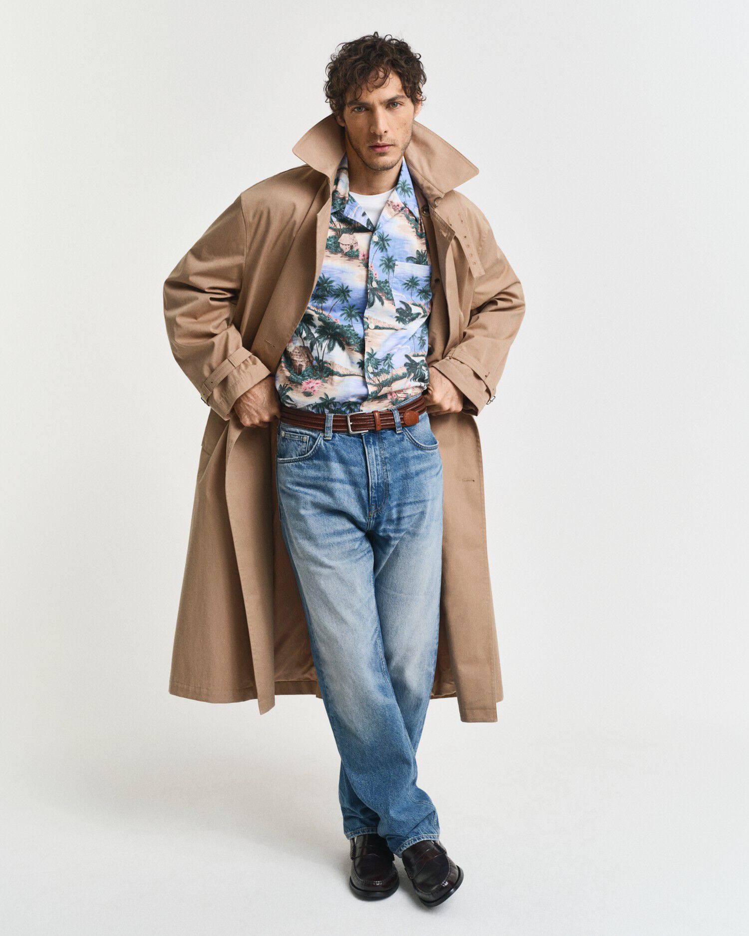 REL RESORT ISLAND PRINT SHIRT