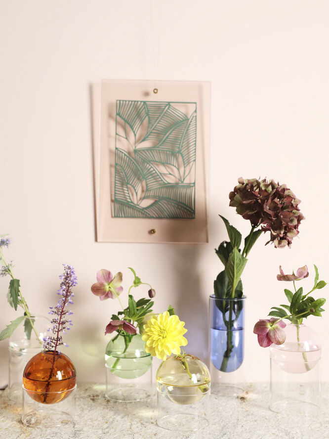 STANDING FLOWER BUBBLE, LOW TUBE, SMOKE