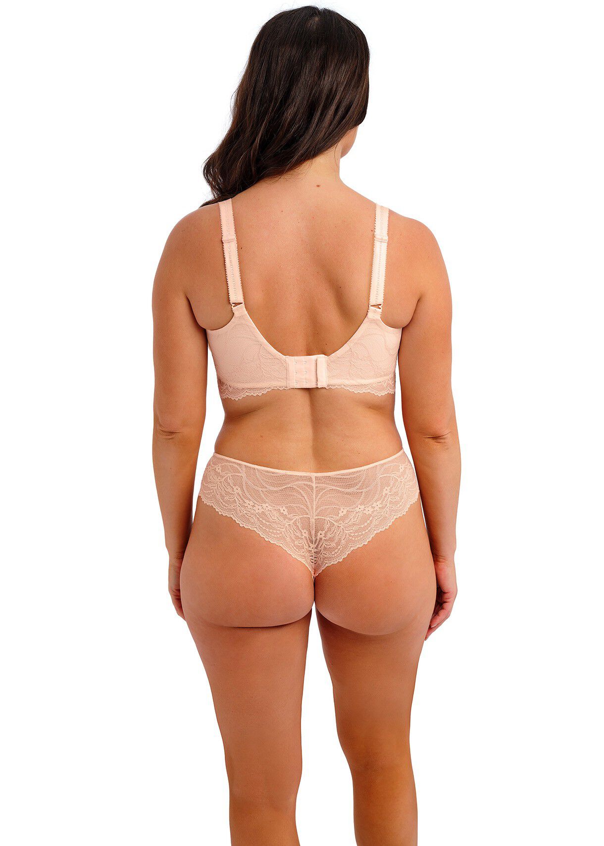 CESILE BRAZILIAN