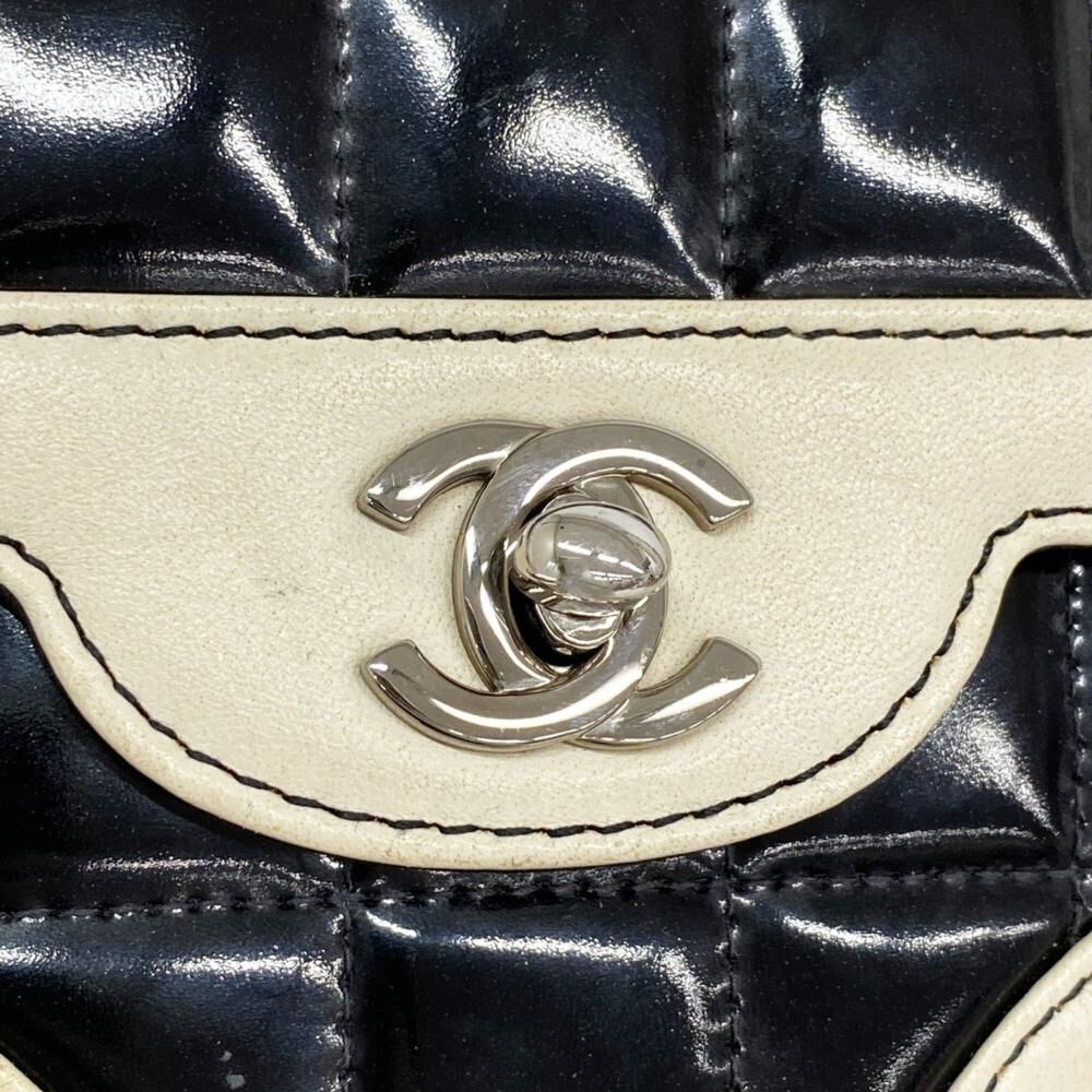 Chanel Chocolate Bar