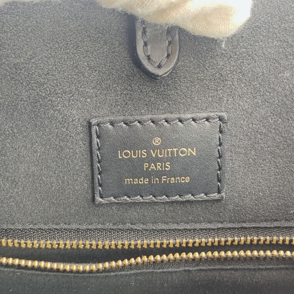 Louis Vuitton Tote