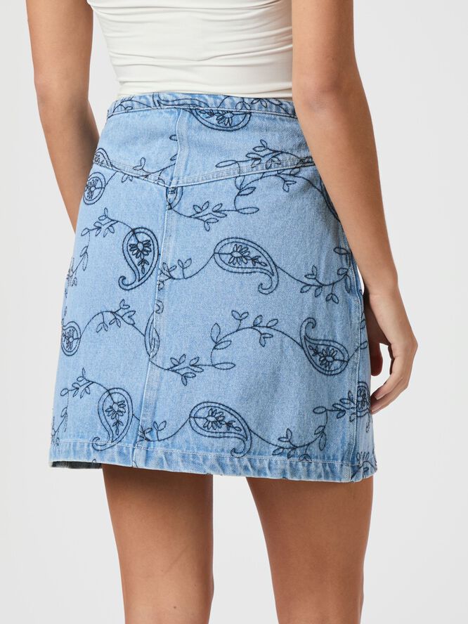 Gabani Embroidery Denim Skirt