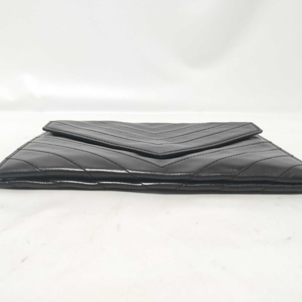 Yves Saint Laurent Clutch