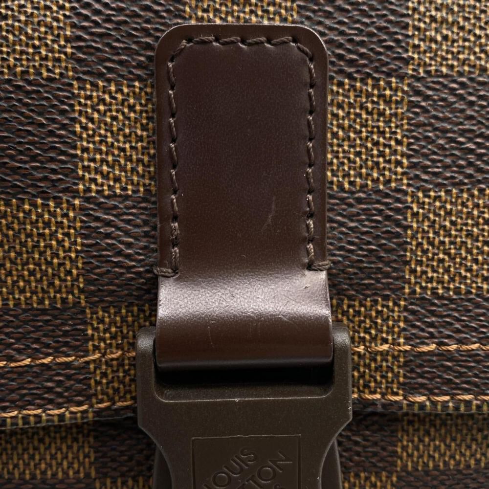 Louis Vuitton Shoulder Bags