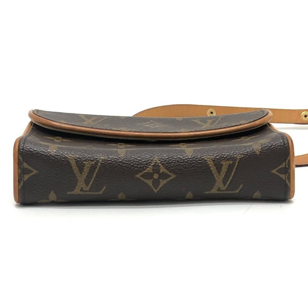Louis Vuitton Clutch