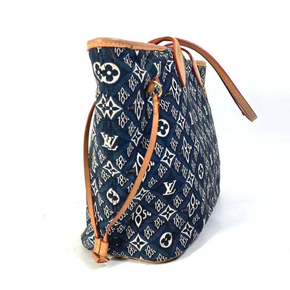 Louis Vuitton Tote