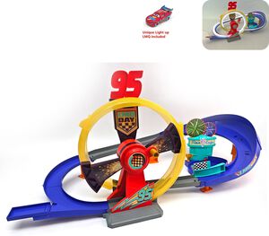 Pixar Cars McQueen Day Le