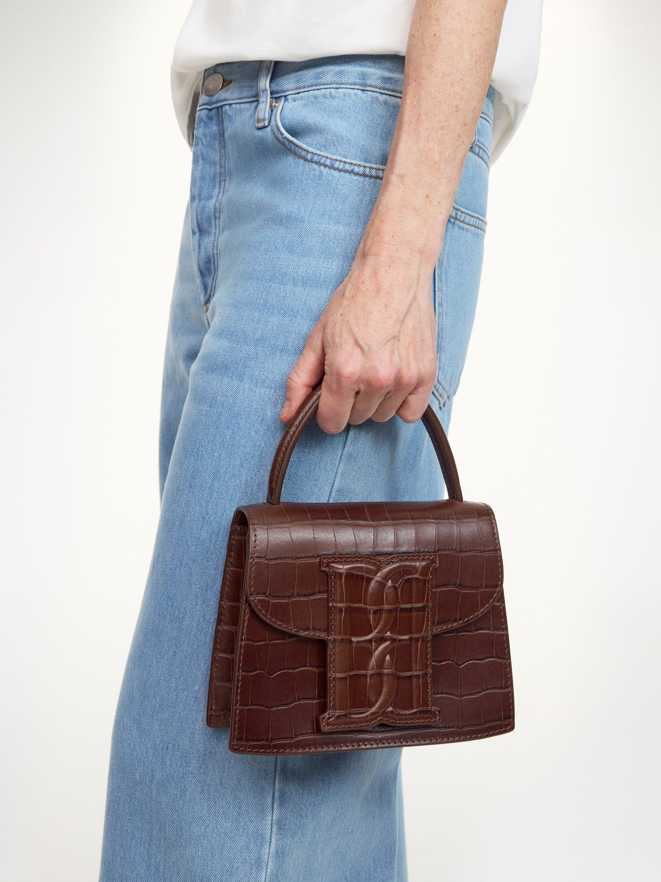 Ramil axelv&auml;ska i l&auml;der