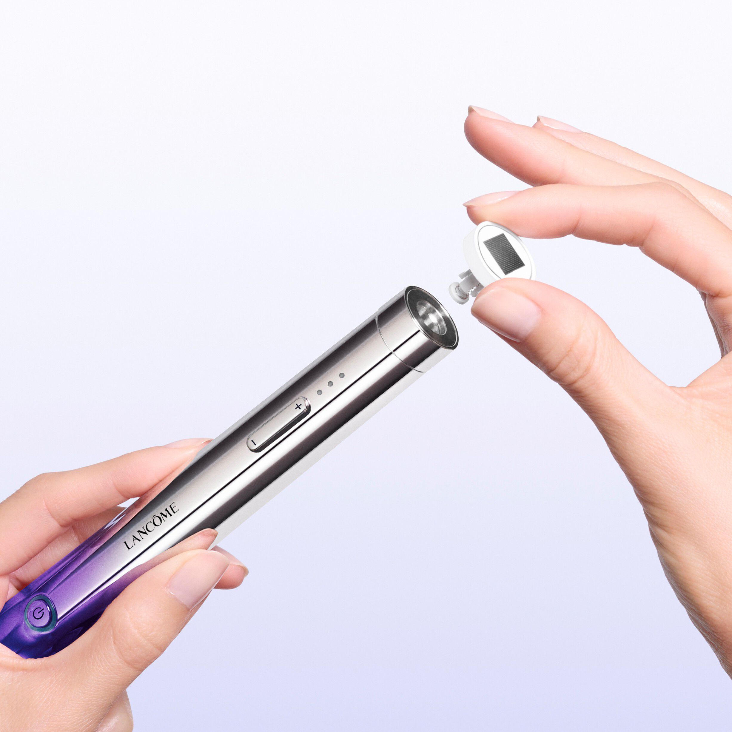 Lanc&ocirc;me R&eacute;nergie Nano-Resurfacer- 400 Booster Device