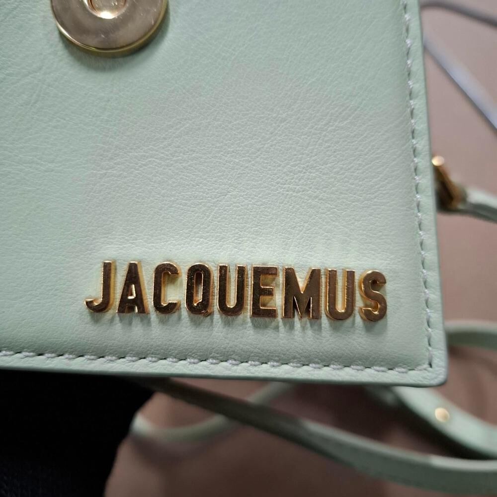 Jacquemus Le Chiquito