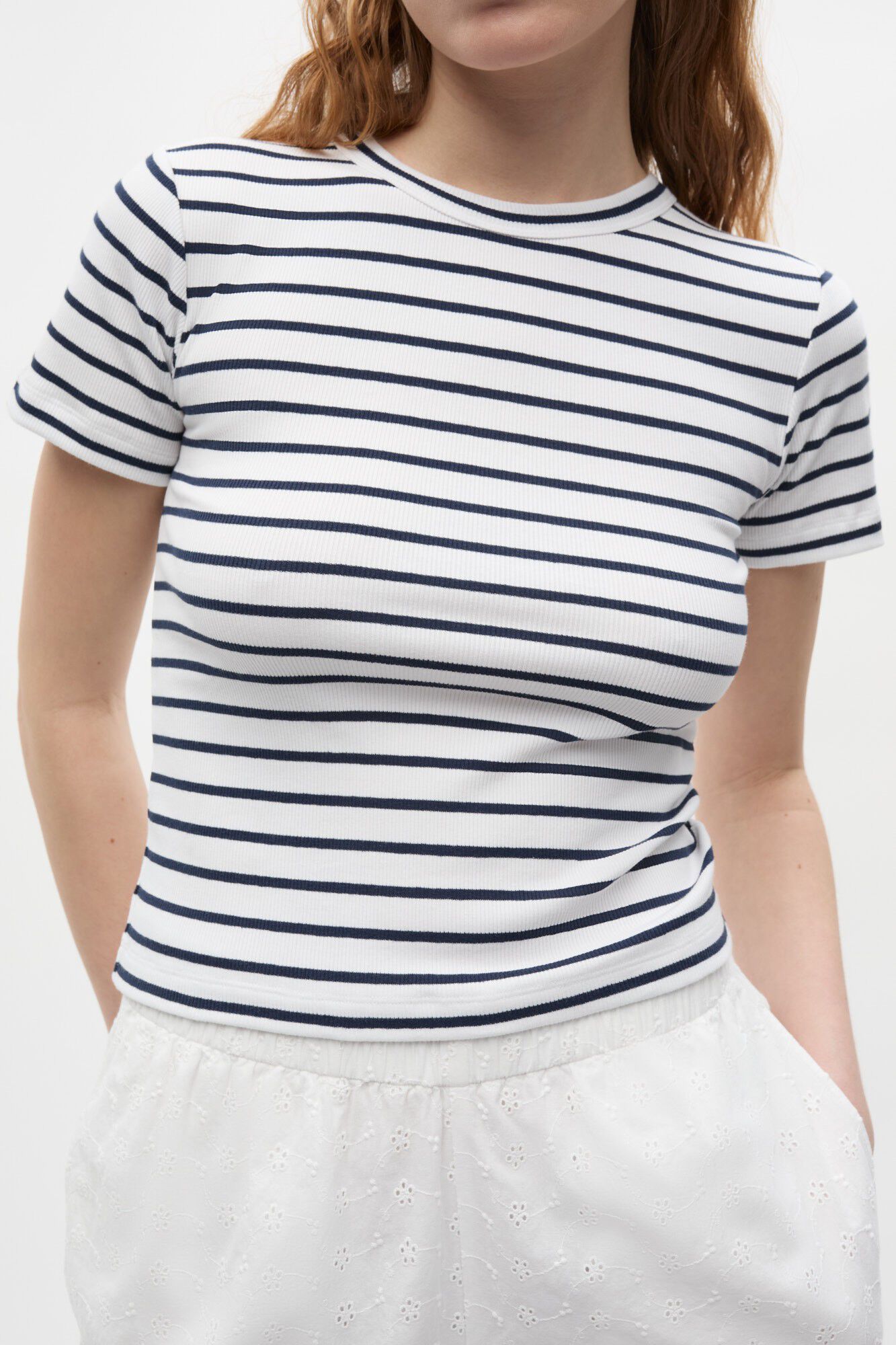 ENALLY SS CROP TEE ST 7262