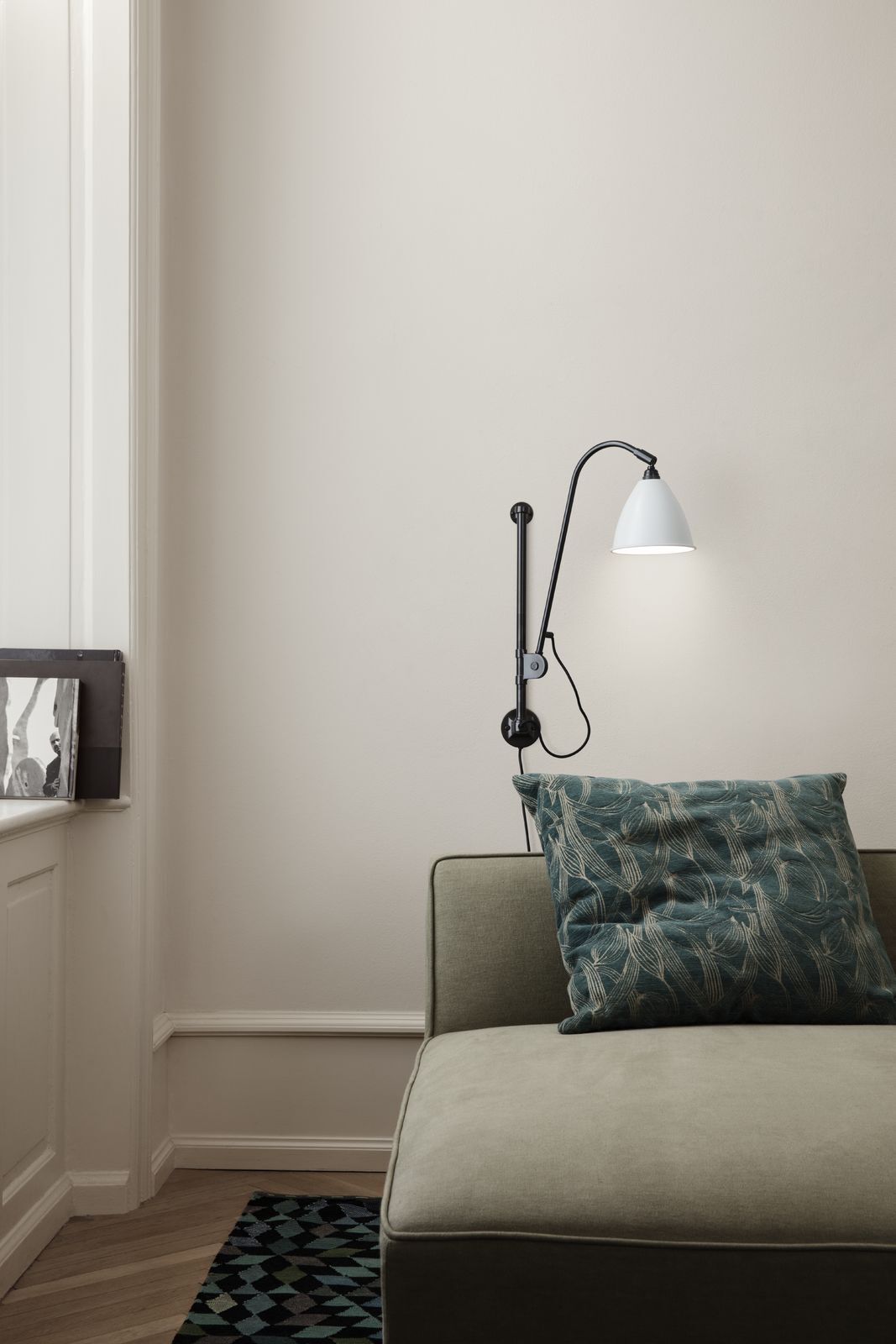 BL5 Wall Lamp - &oslash;16 (Base: Chrome, Shade: Soft White Semi Matt)