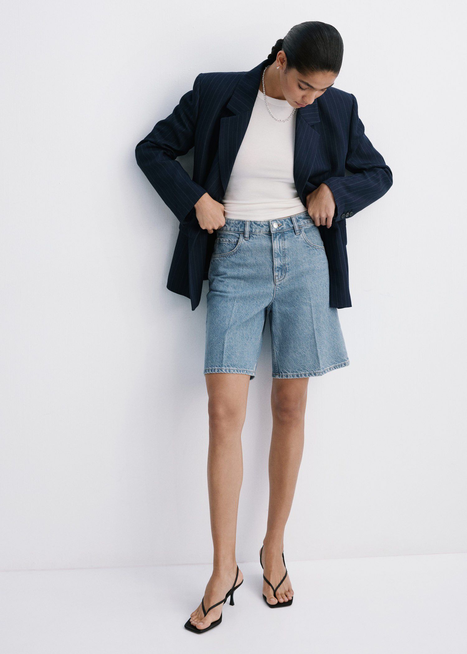High-waist straight-fit denim short