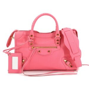 Balenciaga City