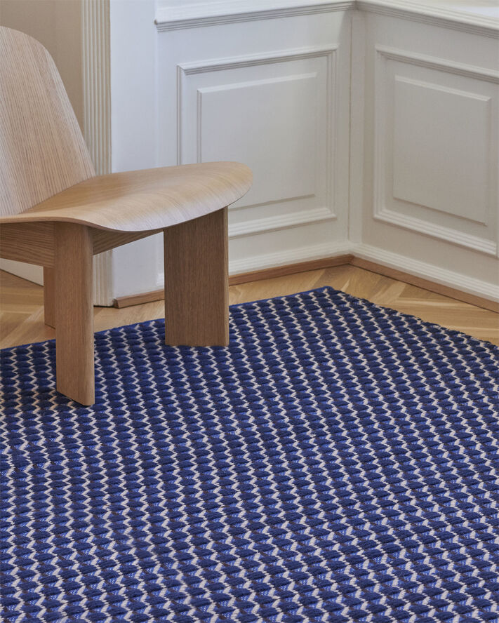 Channel Rug-50 x 80-Blue, white