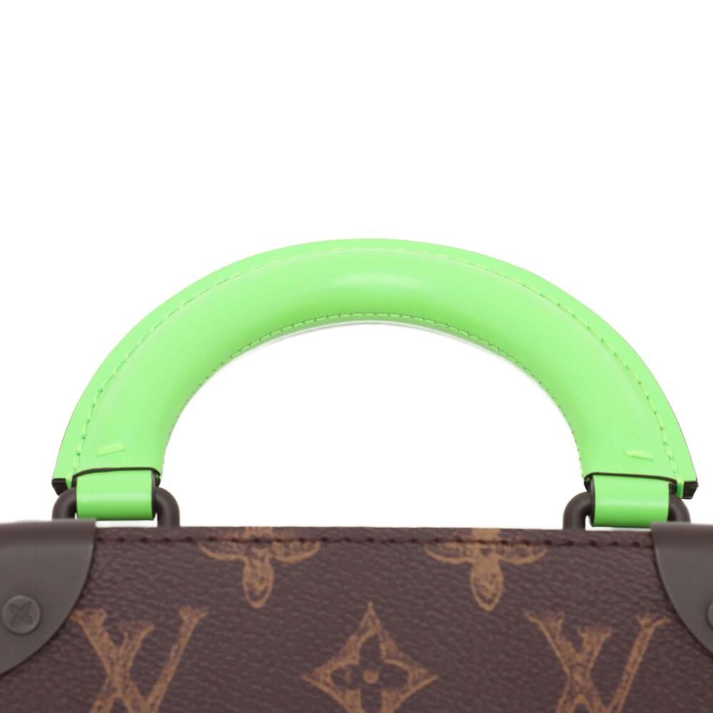 Louis Vuitton Shoulder Bags