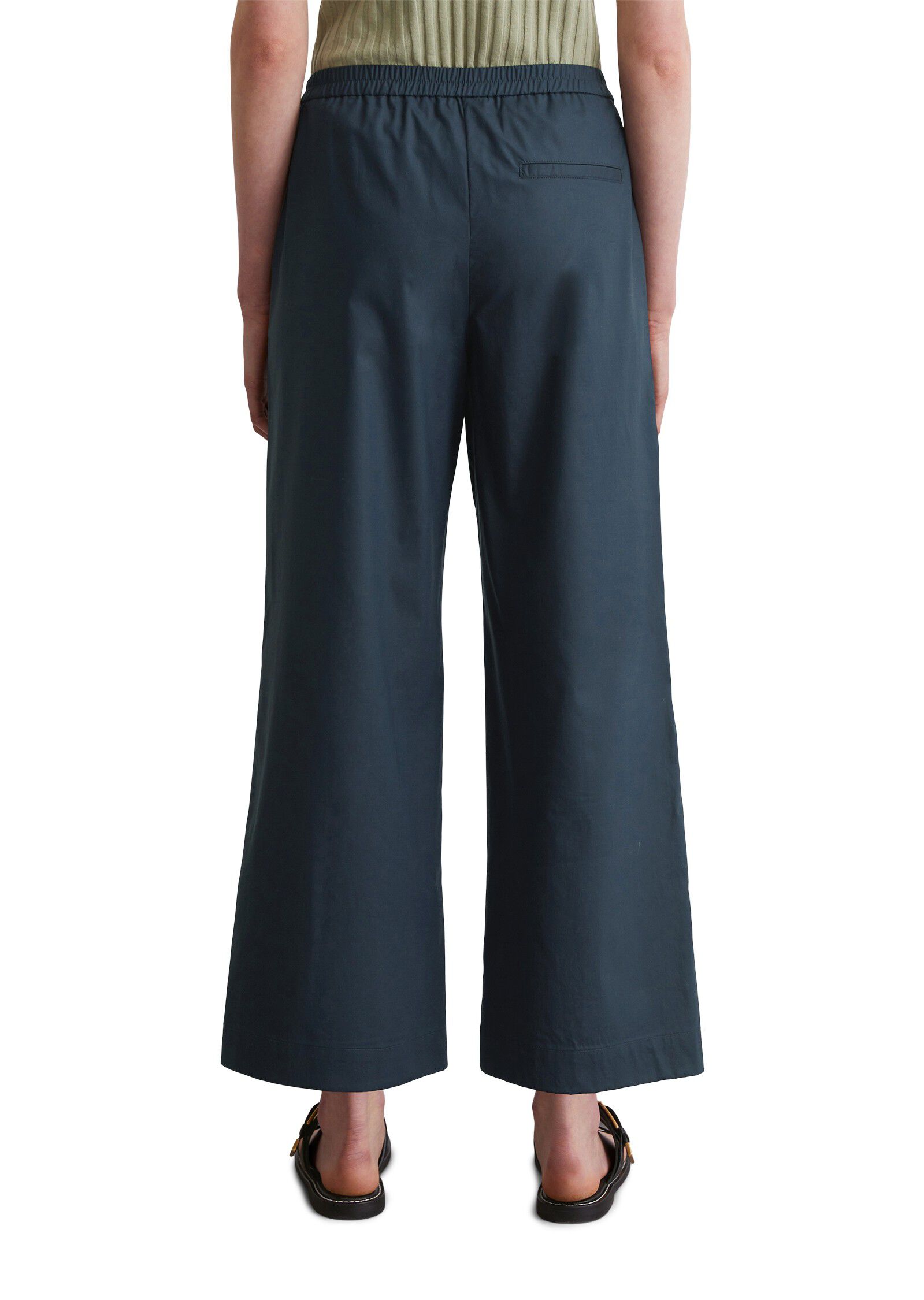 Pants, clean look, elastic waistban