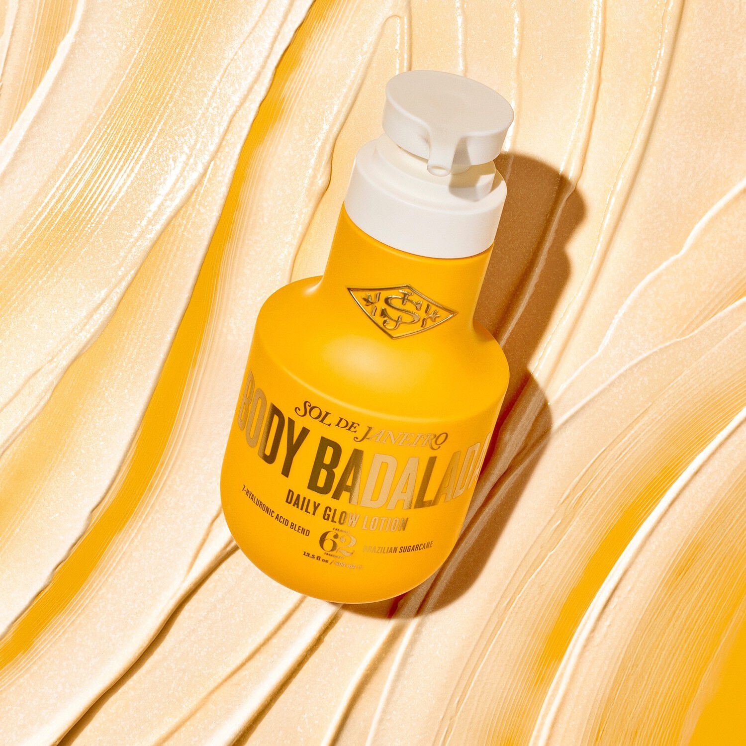 Body Badalada Glow Lotion - Skimrande och &aring;terfuktande lotion 24h