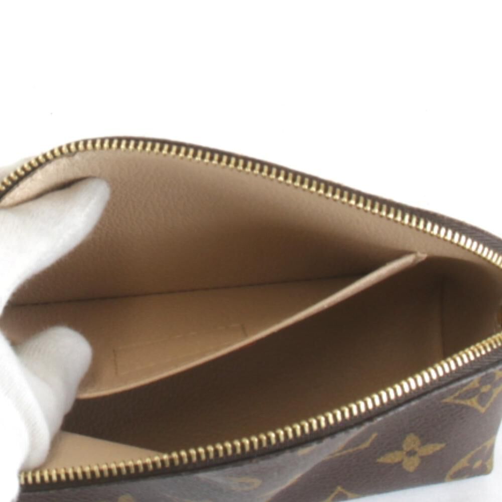 Louis Vuitton Pouch