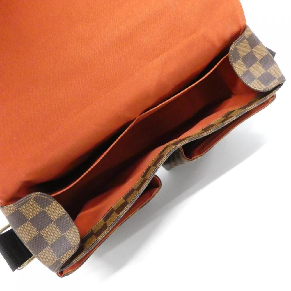 Louis Vuitton Shoulder Bags