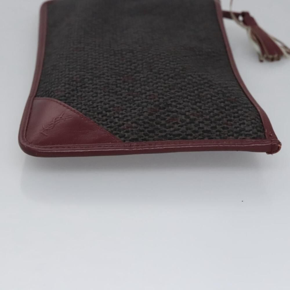 Yves Saint Laurent Pouch