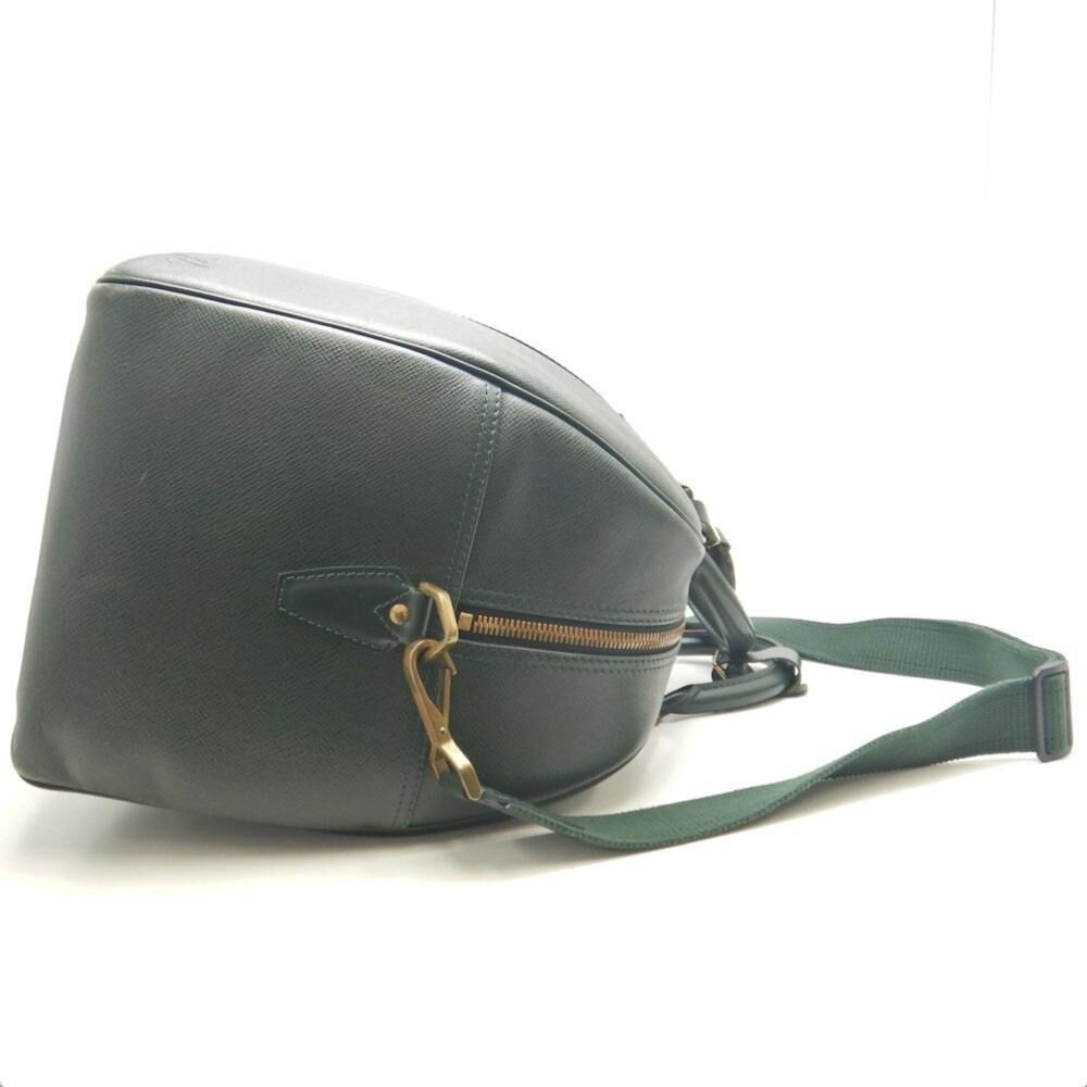 Louis Vuitton Taiga Kendall