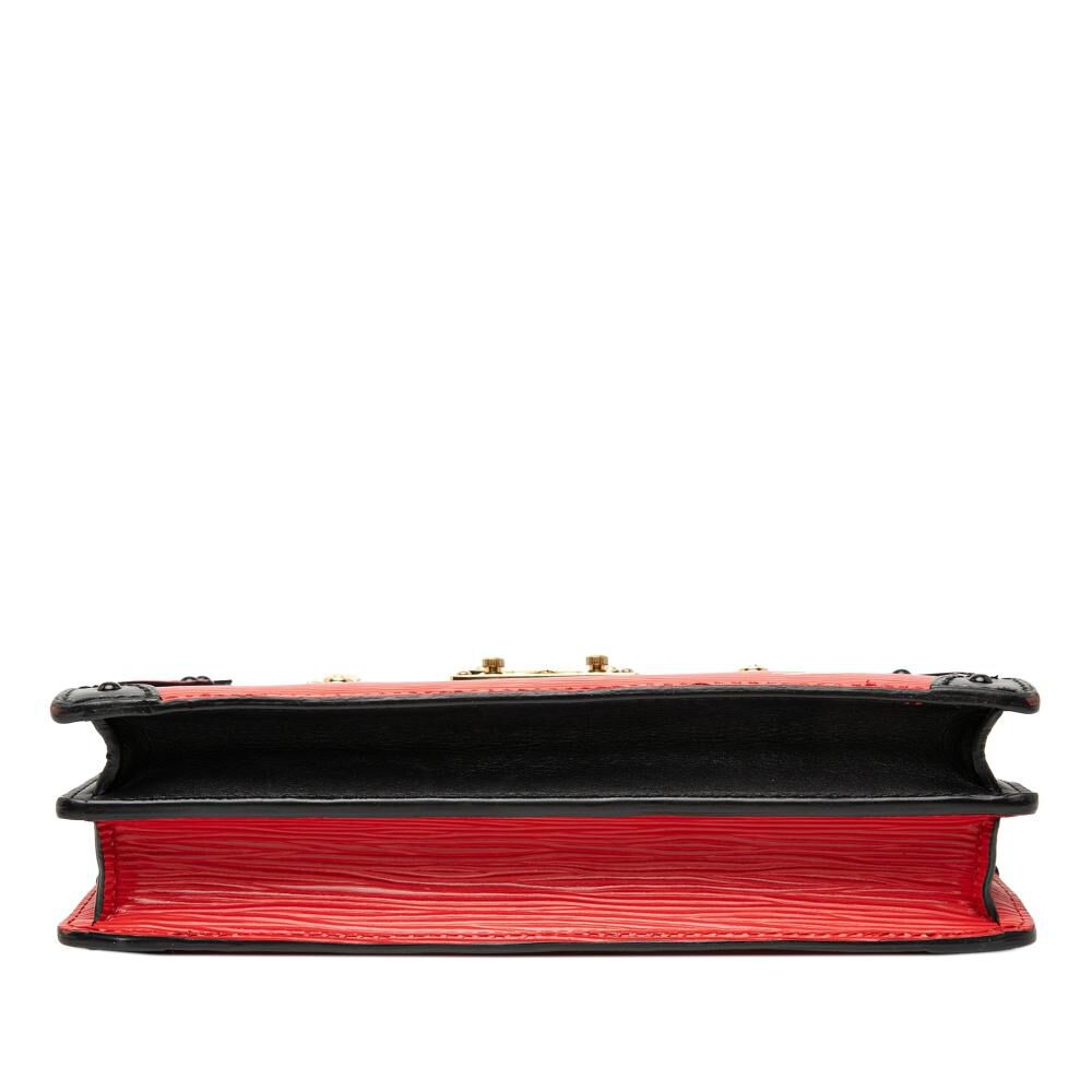 Louis Vuitton Clutch