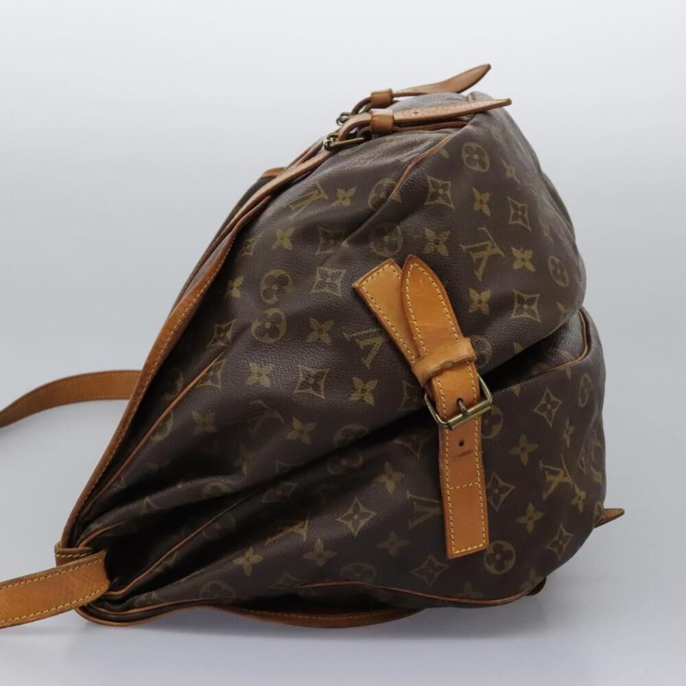 Louis Vuitton Saumur