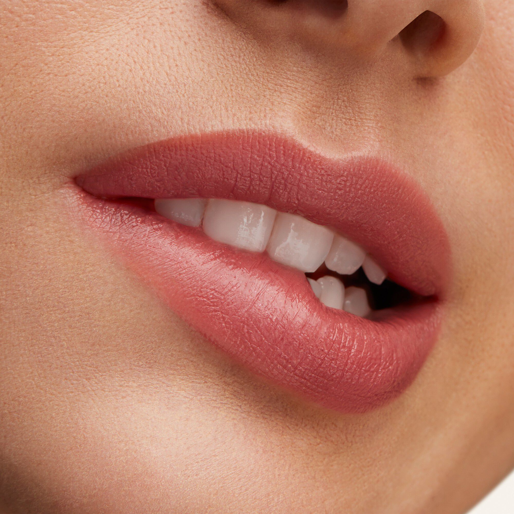 Lustreglass Lipstick