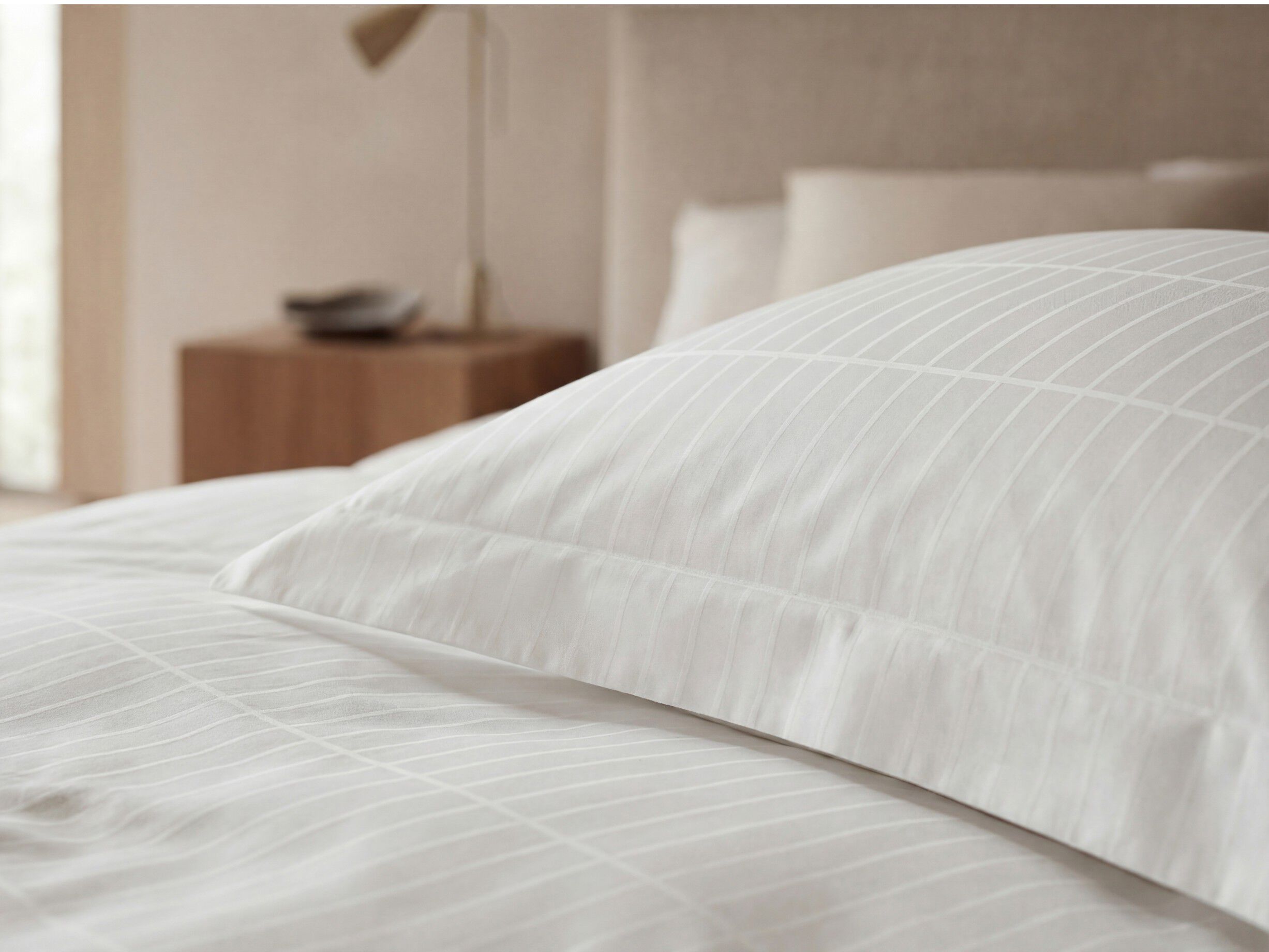 P&aring;slakanset 140x200 Essence Suite One Optisk vit
