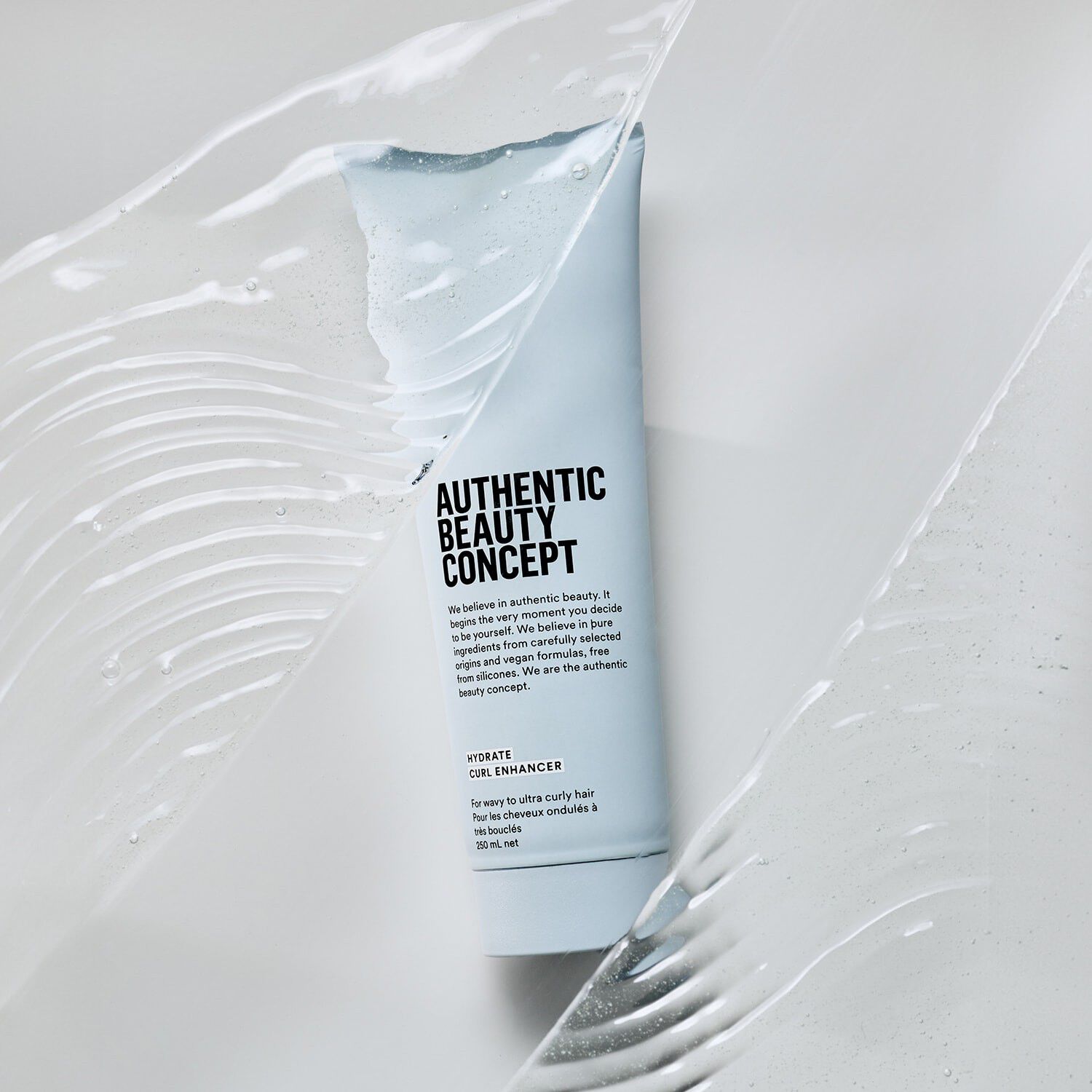 Hydrate Curl Enhancer - Lockdefinierande fuktkr&auml;m utan stel eller kris