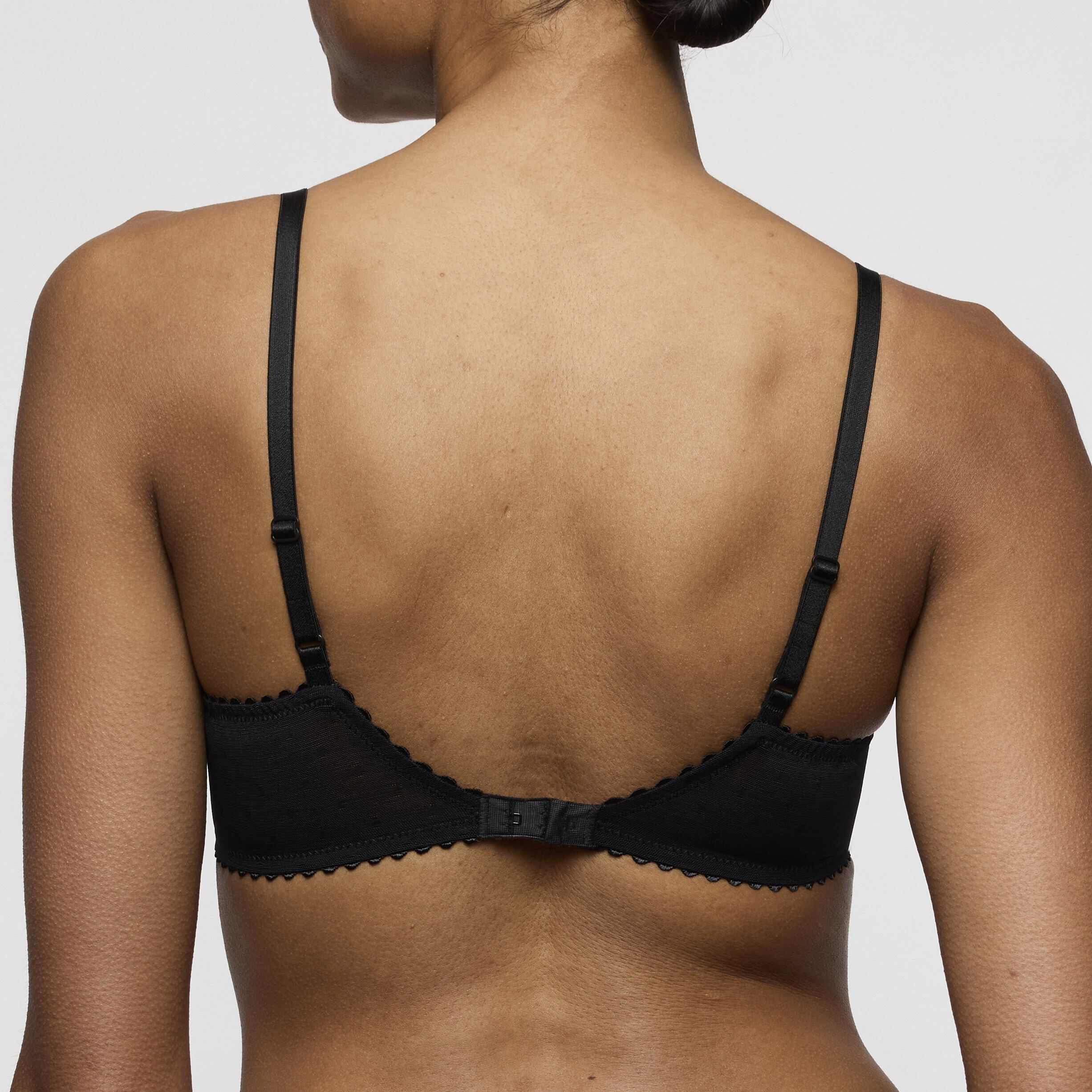 Noova balcony bra vertical seam