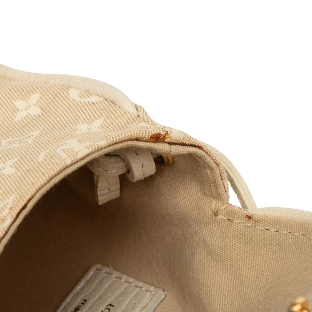 Louis Vuitton Crossbody Bag