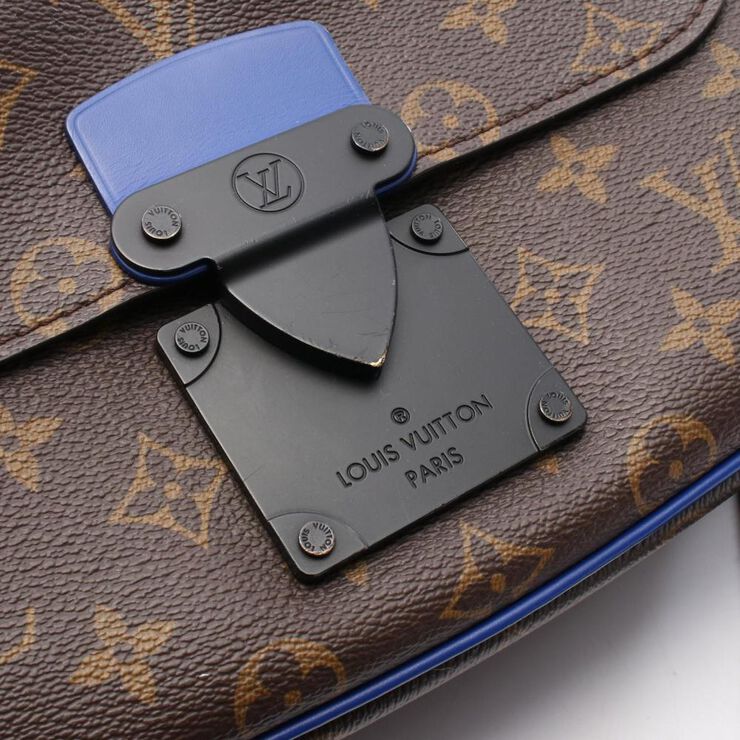 Louis Vuitton Crossbody Bag