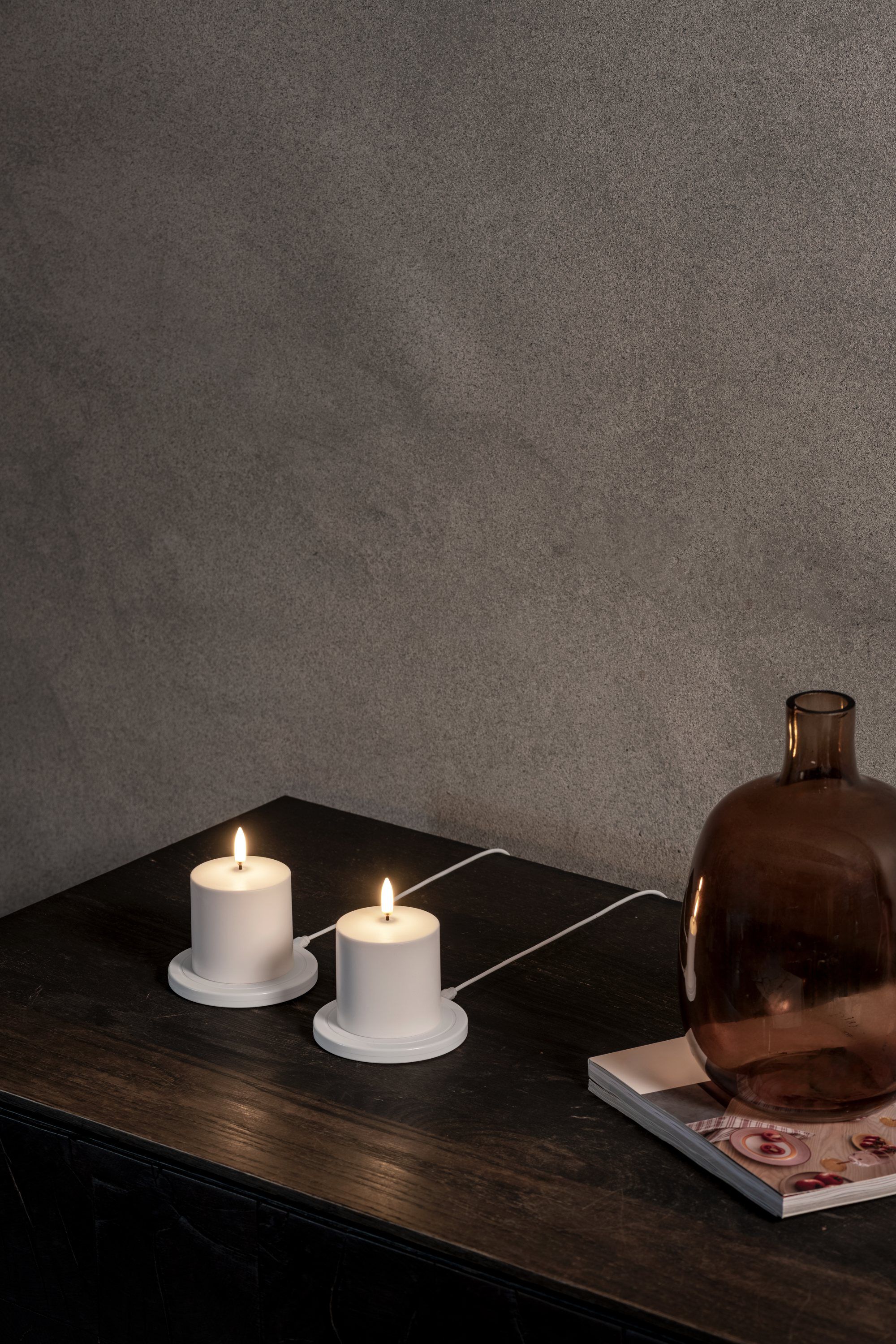 LED rechargeable pillar, White plain, 6,8x6,8 cm