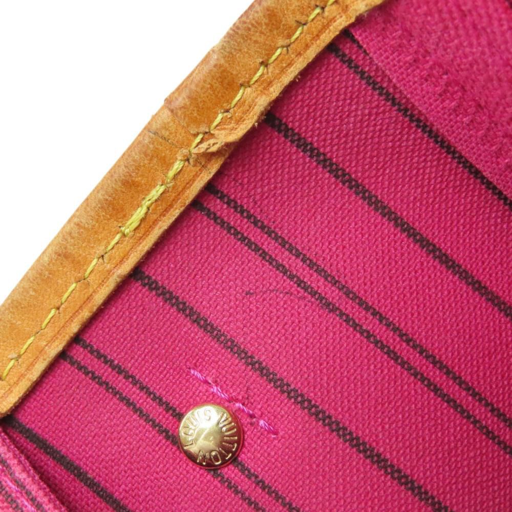 Louis Vuitton Neverfull