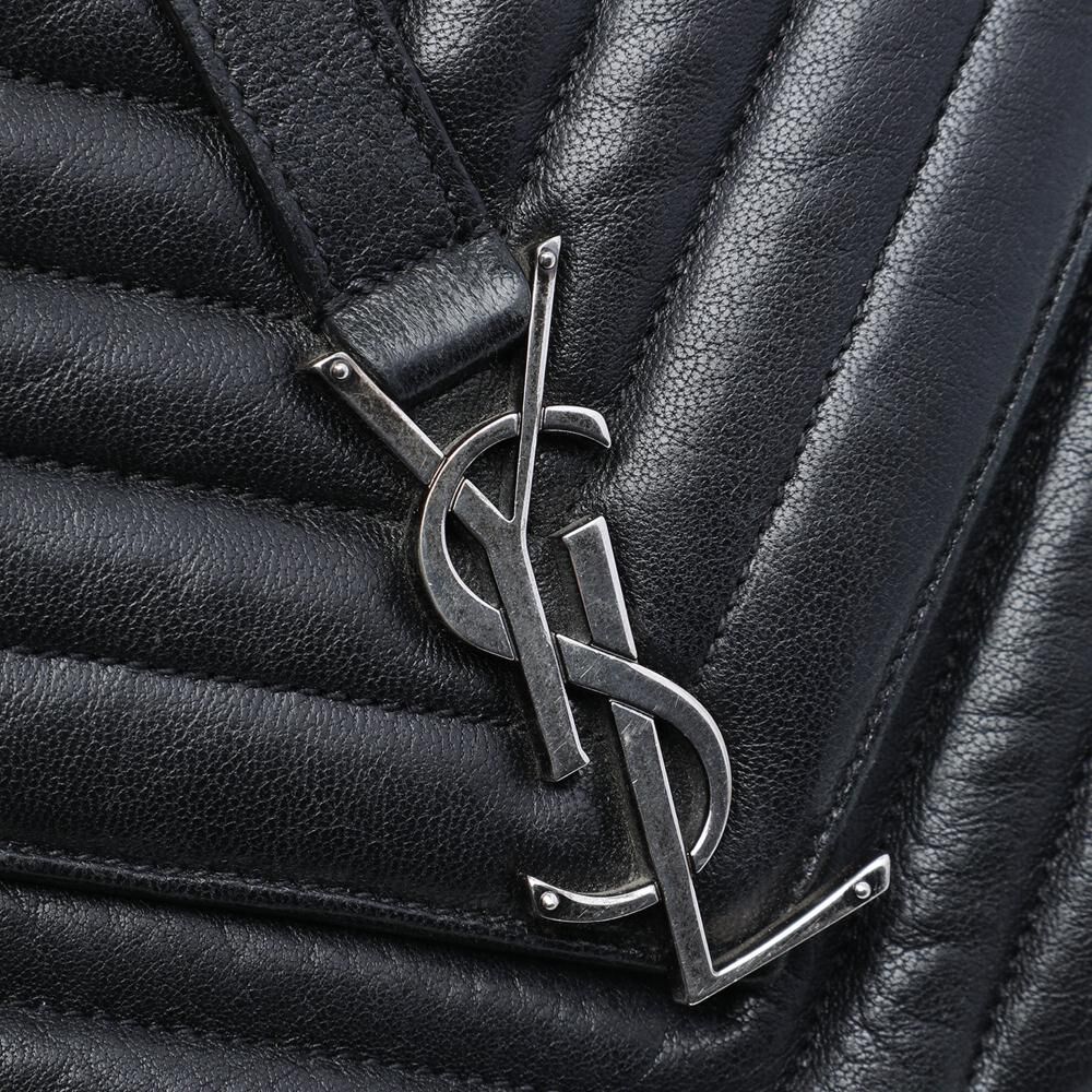 Yves Saint Laurent Handbag