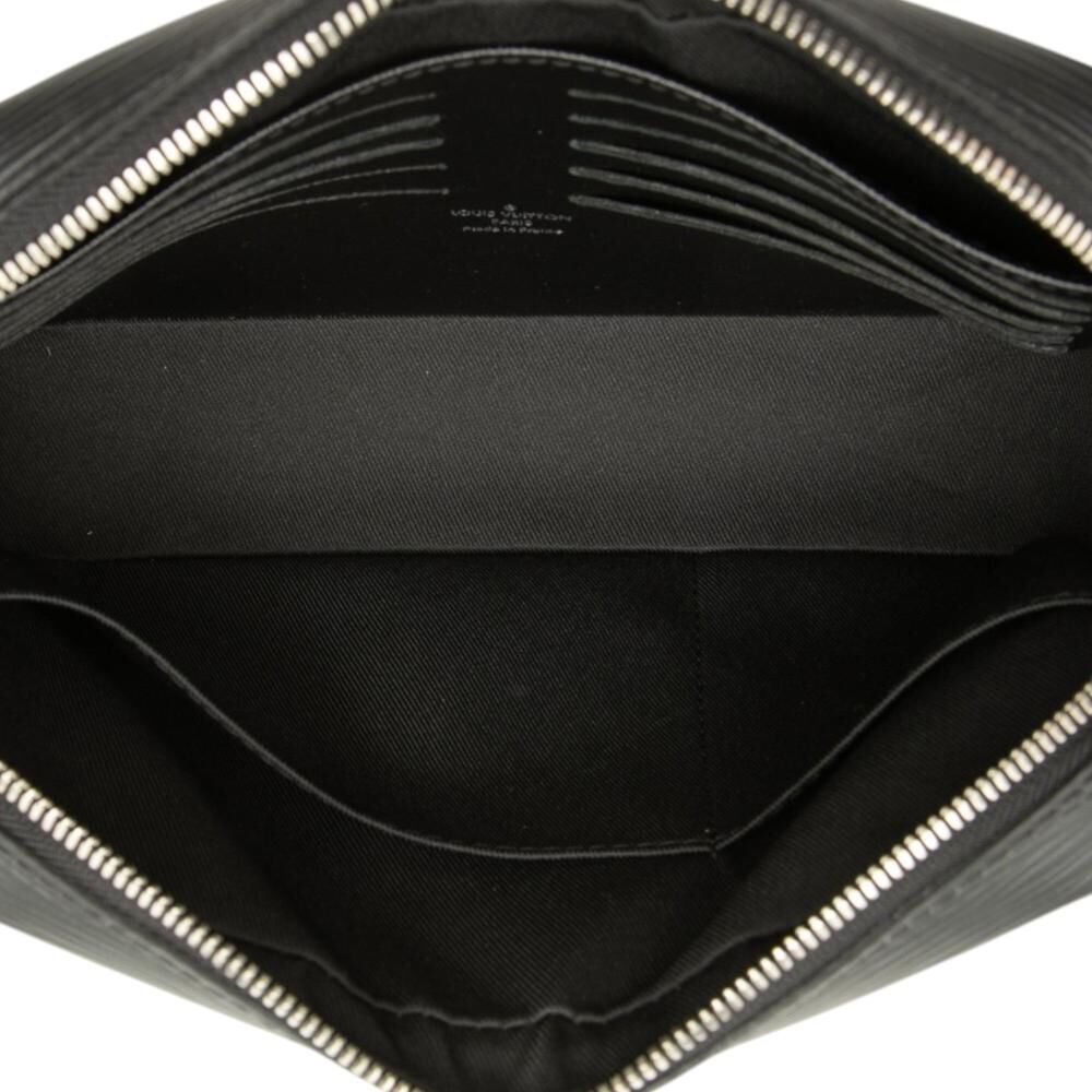 Louis Vuitton Clutch