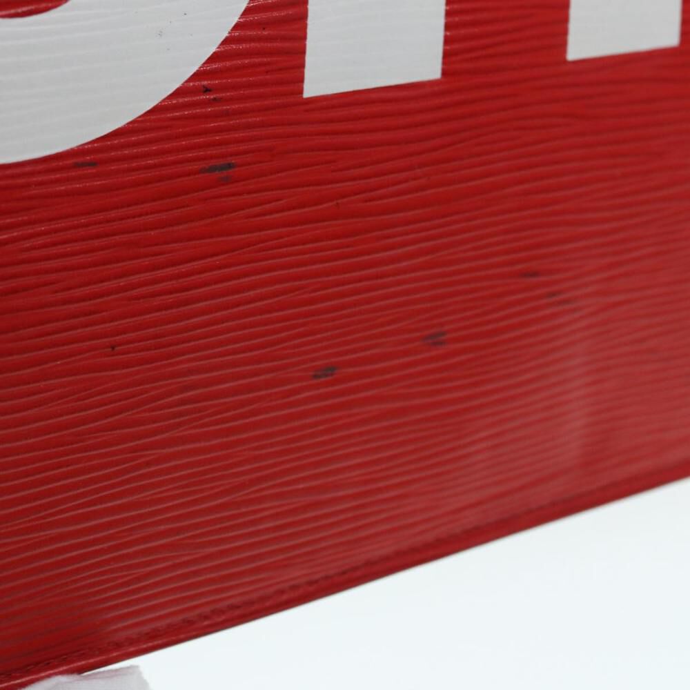 Louis Vuitton Clutch