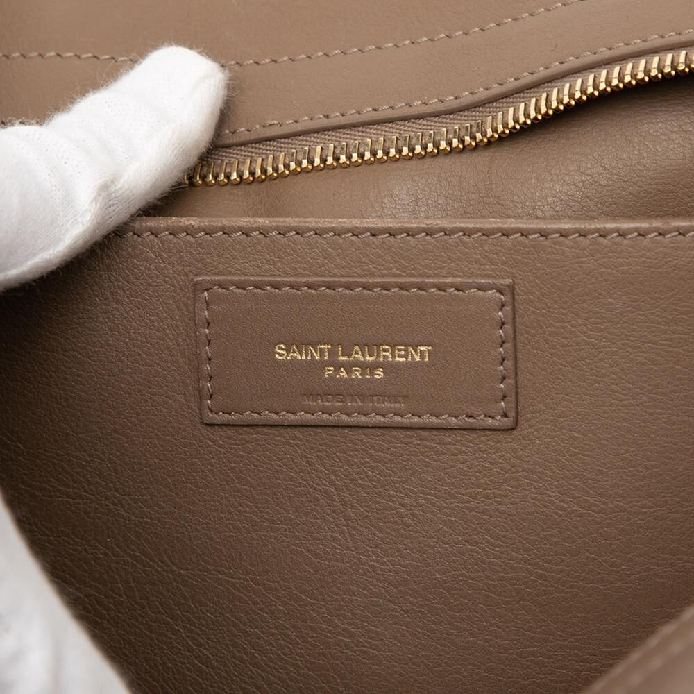 Yves Saint Laurent Shoulder Bag