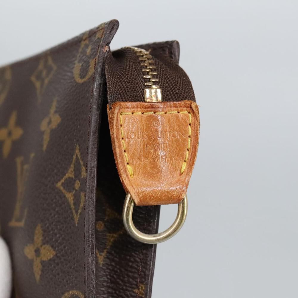 Louis Vuitton Pouch